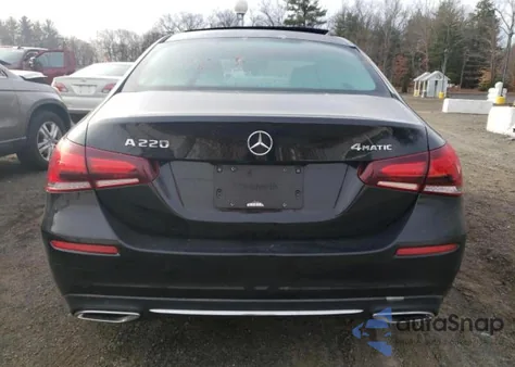 2019 Mercedes-Benz A 220 4Matic из США, поврежденный, VIN WDD3G4FB2KW002976